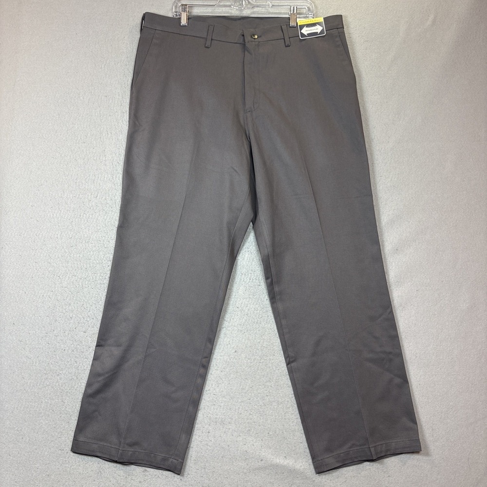 Wrangler Ultimate Khaki Flat Front Gray Comfort Waist 38x29 NWT